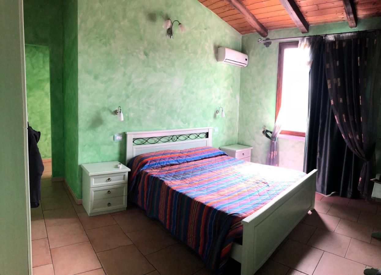 Sa Dom'E Malloru Burcei Buitenkant foto